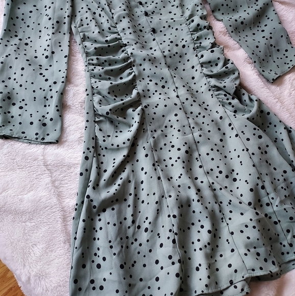 Flash sale🥳NWT Zara Green Dot mini dress, Size XS - Picture 3 of 7